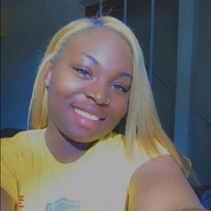 Meet your Posher, Jaycyn